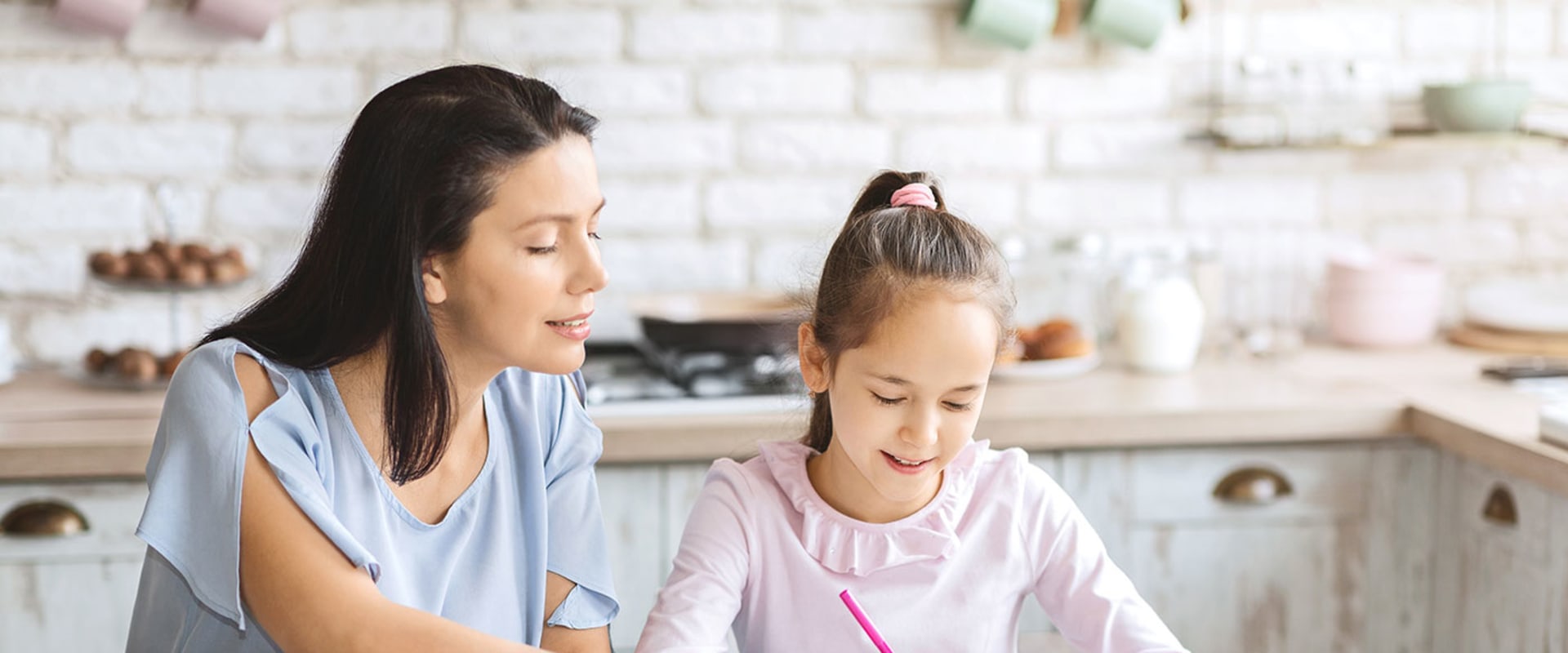 Exploring In-Home and Online Private Tutoring Options in the UK