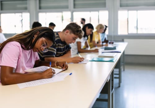 A Comprehensive Guide to Finding the Right TOEFL and IELTS Tutors in the UK